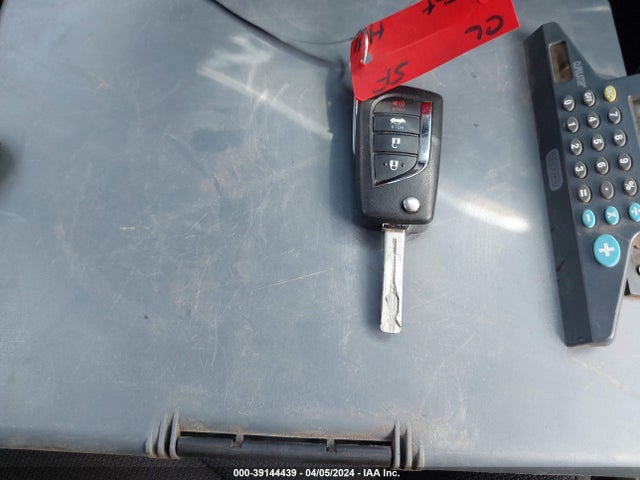Toyota COROLLA LE 2022 5YFEPMAE1NP377288 Image 11