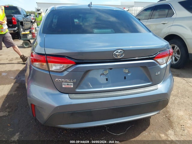 Toyota COROLLA LE 2022 5YFEPMAE1NP377288 Image 16