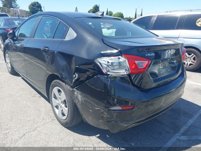 Chevrolet Cruze Ls Auto 2017 1G1BC5SM0H7181352 Image 6