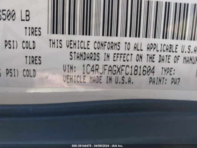 1C4RJFAGXFC181604 Jeep Grand Cherokee Altitude