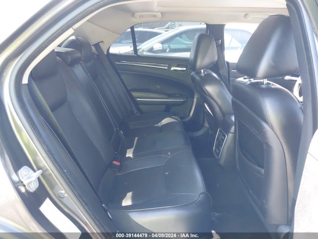 Chrysler 300 Limited 2018 2C3CCAEG2JH207846 Image 8