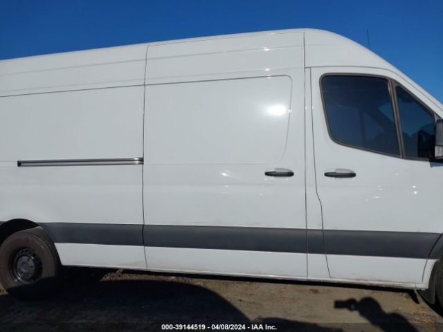 W1Y4ECHY1NT093028 Mercedes-Benz Sprinter 2500 High Roof V6