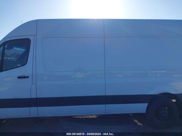 W1Y4ECHY1NT093028 Mercedes-Benz Sprinter 2500 High Roof V6