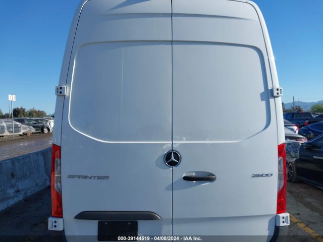 W1Y4ECHY1NT093028 Mercedes-Benz Sprinter 2500 High Roof V6