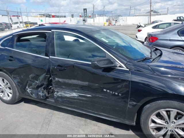 1G1ZD5ST8LF103242 Chevrolet Malibu Fwd Lt