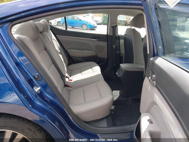 Hyundai ELANTRA SE 2017 5NPD84LF7HH190122 Image 8