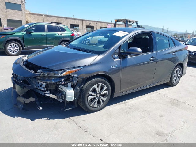 Toyota Prius Prime Premium 2019 JTDKARFPXK3116872 Image 2