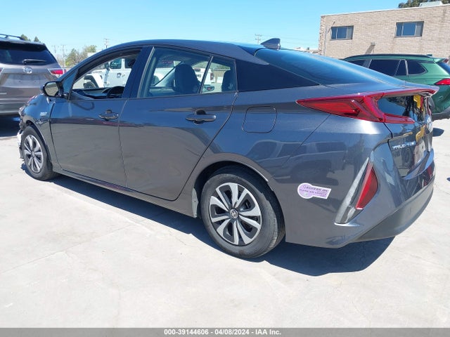 Toyota Prius Prime Premium 2019 JTDKARFPXK3116872 Image 3