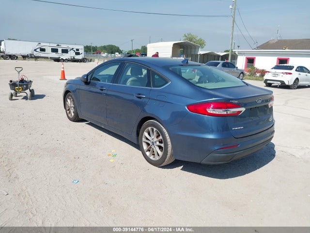 Ford FUSION SE 2019 3FA6P0HD7KR245254 Image 3