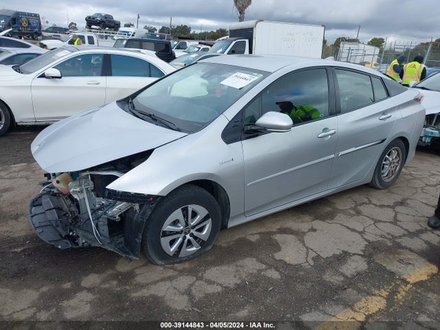 Toyota Prius Two 2017 JTDKBRFU8H3045876 Image 2
