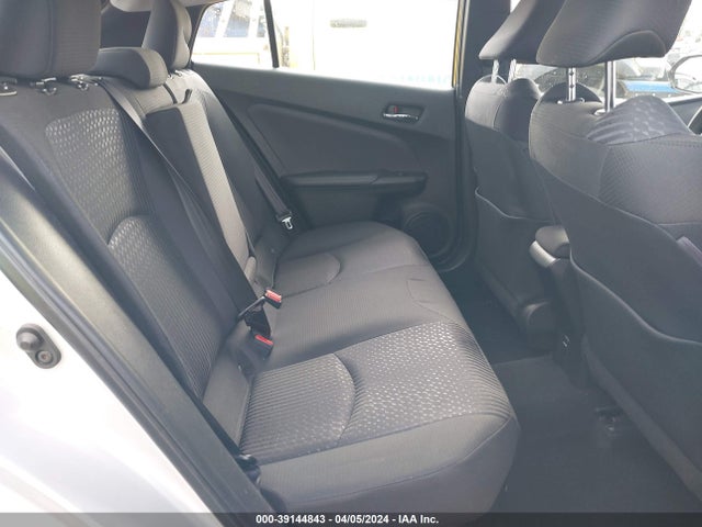 Toyota Prius Two 2017 JTDKBRFU8H3045876 Image 8