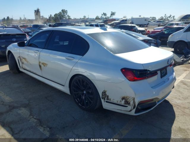 WBA7T2C05NCH42784 BMW 740 I