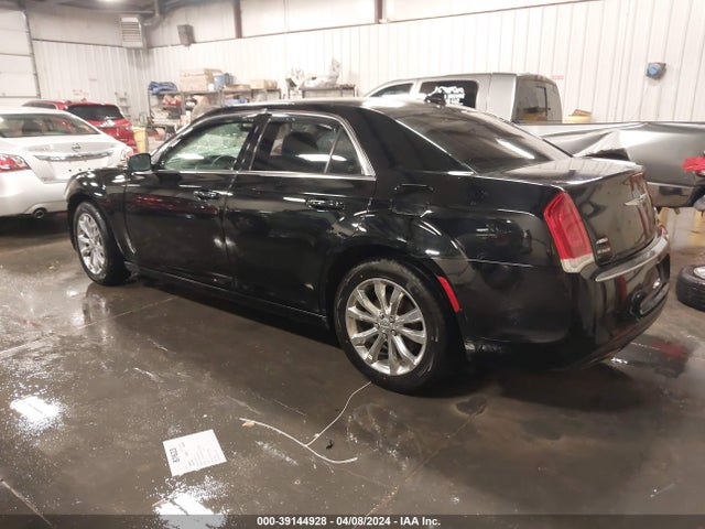 2C3CCARG2JH117994 Chrysler 300 Touring L Awd