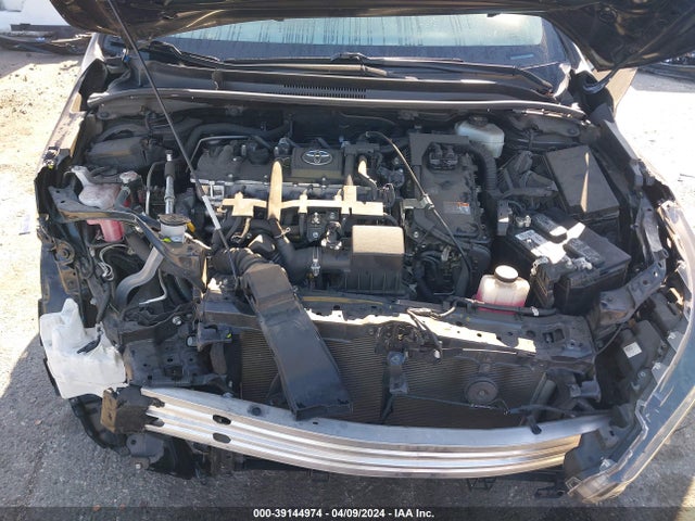 JTDEAMDE2MJ010724 Toyota Corolla Hybrid Le