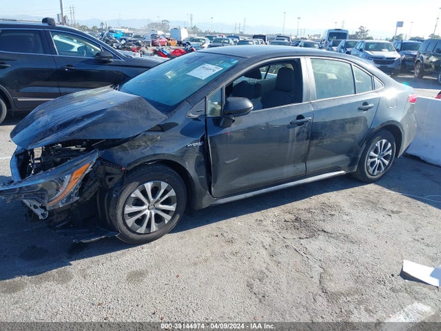 JTDEAMDE2MJ010724 Toyota Corolla Hybrid Le