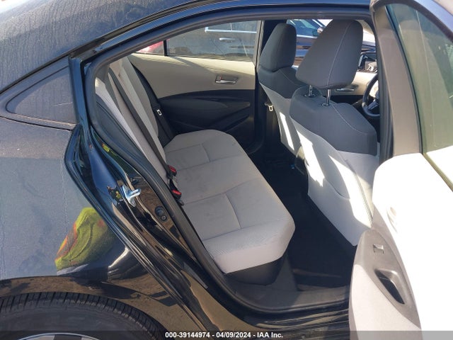 JTDEAMDE2MJ010724 Toyota Corolla Hybrid Le