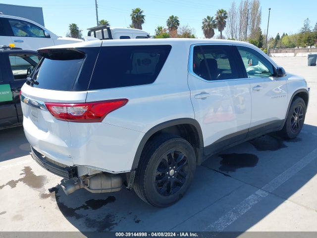Chevrolet Traverse Ls 2019 1GNERFKW1KJ210174 Image 4