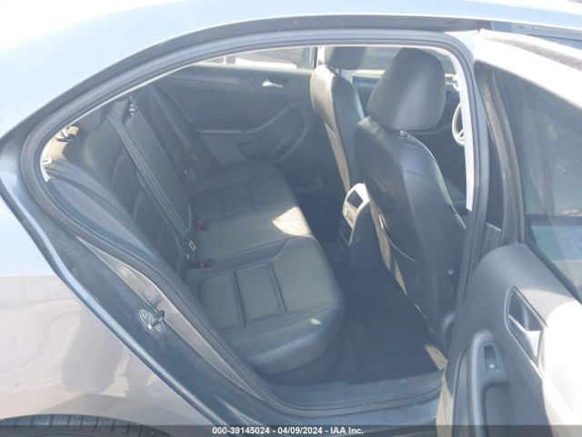 3VWD17AJXEM421353 Volkswagen Jetta 1.8t Se