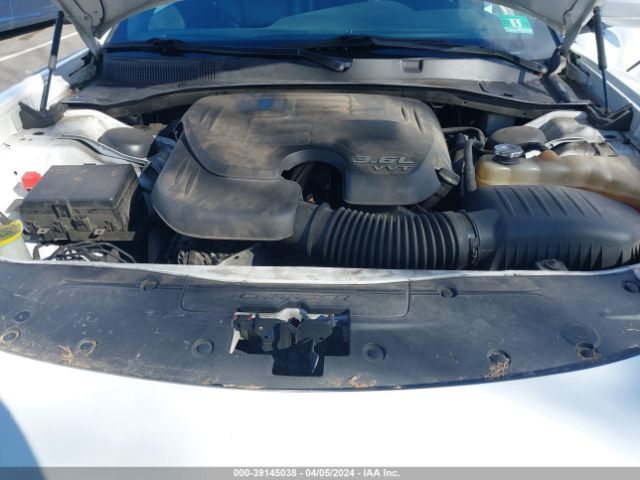 2C3CDXHG8JH119332 Dodge Charger Sxt Plus Rwd