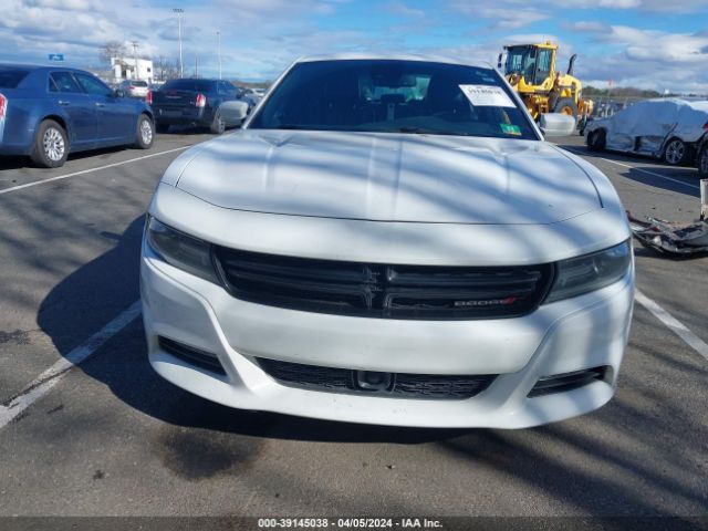 2C3CDXHG8JH119332 Dodge Charger Sxt Plus Rwd