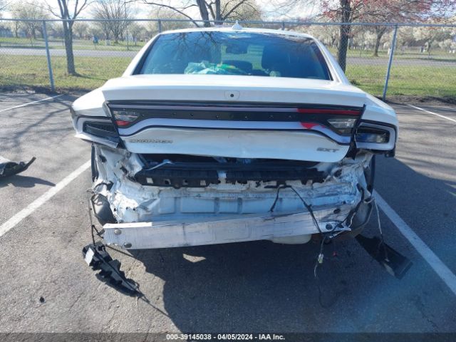 2C3CDXHG8JH119332 Dodge Charger Sxt Plus Rwd