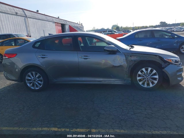 KIA Optima Lx 2017 5XXGT4L32HG137714 Image 13