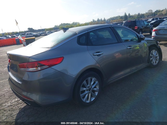 KIA Optima Lx 2017 5XXGT4L32HG137714 Image 4