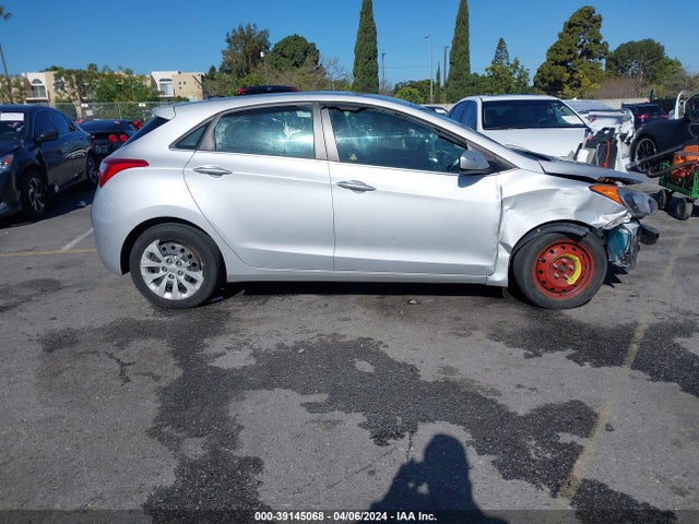 Hyundai ELANTRA GT 2016 KMHD35LH3GU324517 Image 13