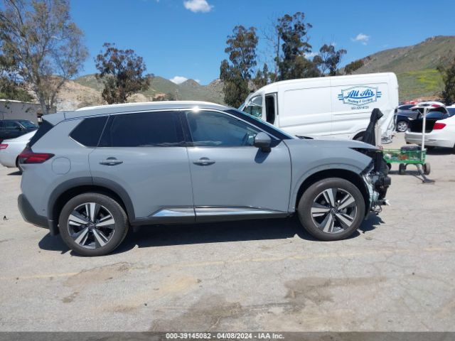 JN8BT3DC2PW101106 Nissan Rogue Platinum Fwd