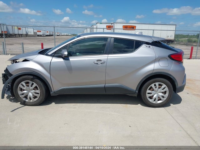 Toyota C-HR LE 2020 JTNKHMBX5L1071899 Image 15