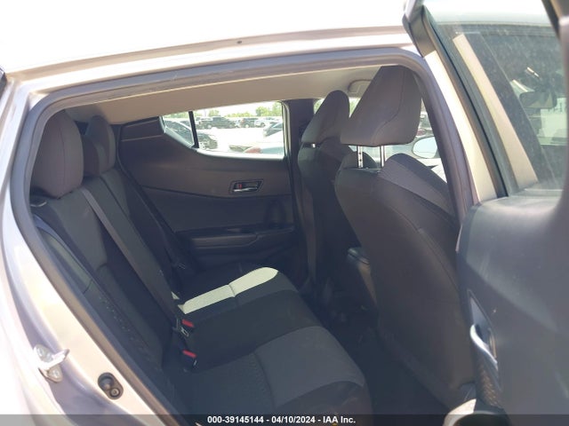 Toyota C-HR LE 2020 JTNKHMBX5L1071899 Image 8