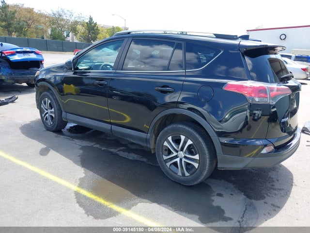 Toyota RAV4 LE 2018 2T3ZFREV6JW456998 Image 3