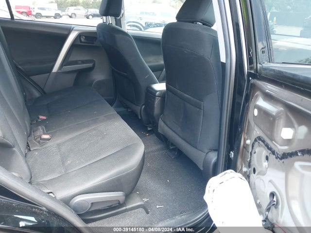 Toyota RAV4 LE 2018 2T3ZFREV6JW456998 Image 8