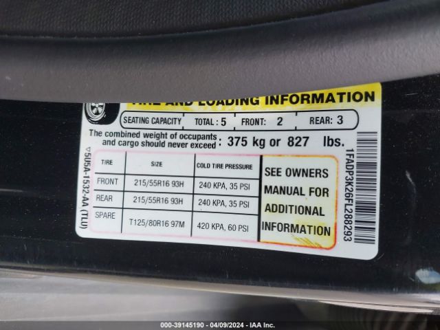1FADP3K26FL288293 Ford FOCUS SE