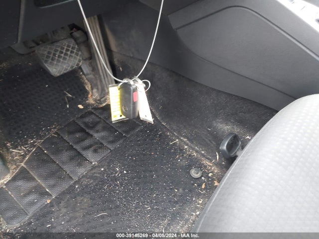 3VW2K7AJ8FM418604 Volkswagen Jetta 2.0l S