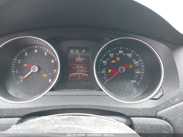3VW2K7AJ8FM418604 Volkswagen Jetta 2.0l S