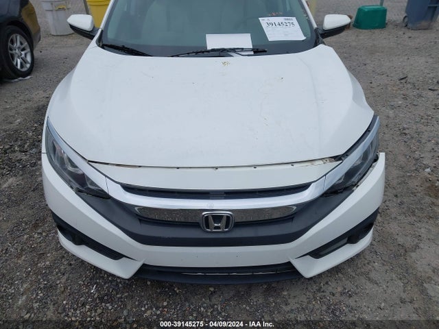 Honda Civic Lx 2018 2HGFC2F6XJH581935 Image 13
