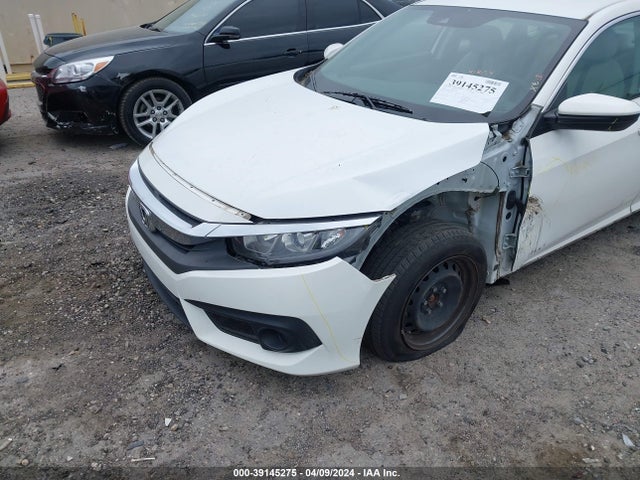 Honda Civic Lx 2018 2HGFC2F6XJH581935 Image 6