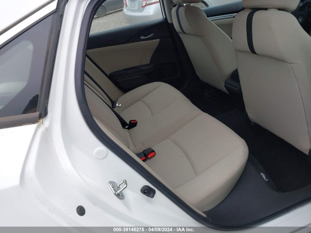 Honda Civic Lx 2018 2HGFC2F6XJH581935 Image 8