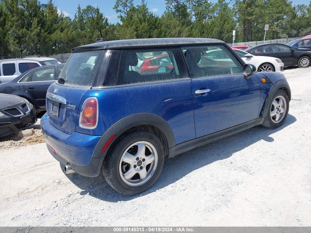 2009 MINI COOPER WMWMF33539TW73429 Photo 3