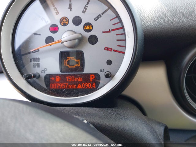 2009 MINI COOPER WMWMF33539TW73429 Photo 6