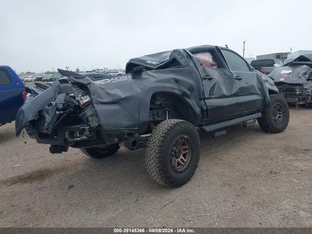 Toyota Tacoma 2019 3TMCZ5AN5KM227968 Image 4