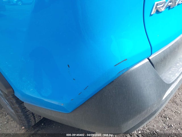 Toyota RAV4 LE 2019 JTMF1RFV4KJ007173 Image 20