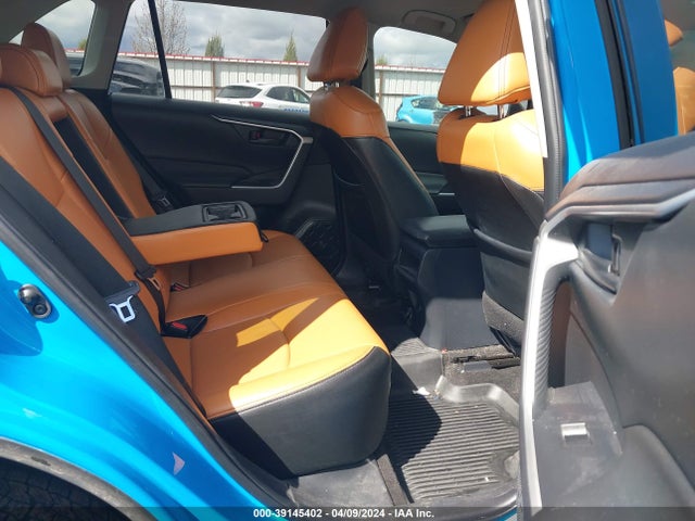 Toyota RAV4 LE 2019 JTMF1RFV4KJ007173 Image 8