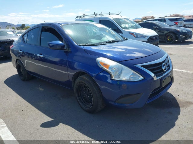 Nissan Versa 1.6 Sv 2018 3N1CN7AP1JL873587 Image 1