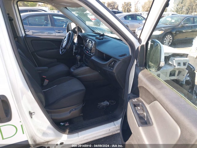 RAM Promaster City Tradesman Slt 2018 ZFBERFBB7J6K98058 Image 5
