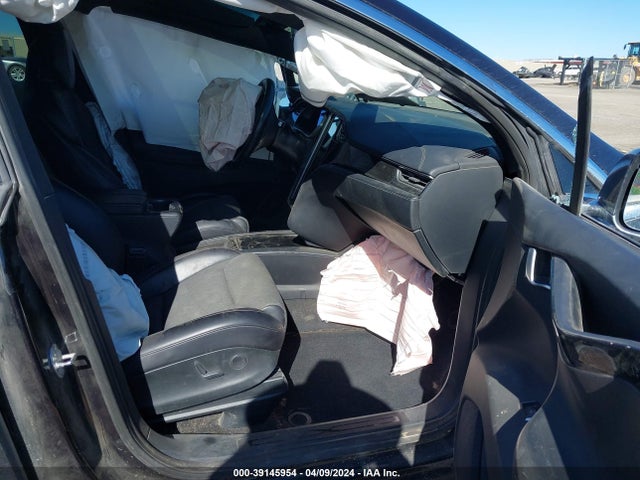2018 TESLA MODEL X 5YJXCBE21JF115561 Photo 4