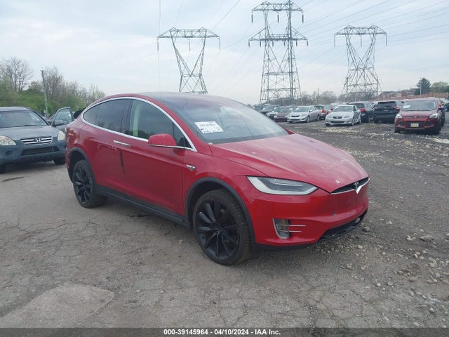 Tesla Model X 60d/p100d/p90d 2016 5YJXCAE48GF003876 Image 1