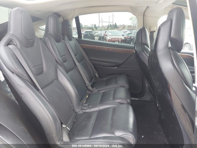 Tesla Model X 60d/p100d/p90d 2016 5YJXCAE48GF003876 Image 8