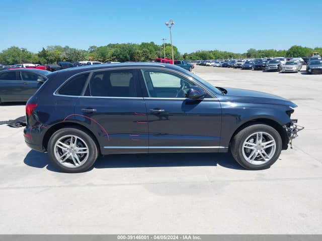 Audi Q5 2.0t Premium 2017 WA1C2AFP7HA097859 Image 14